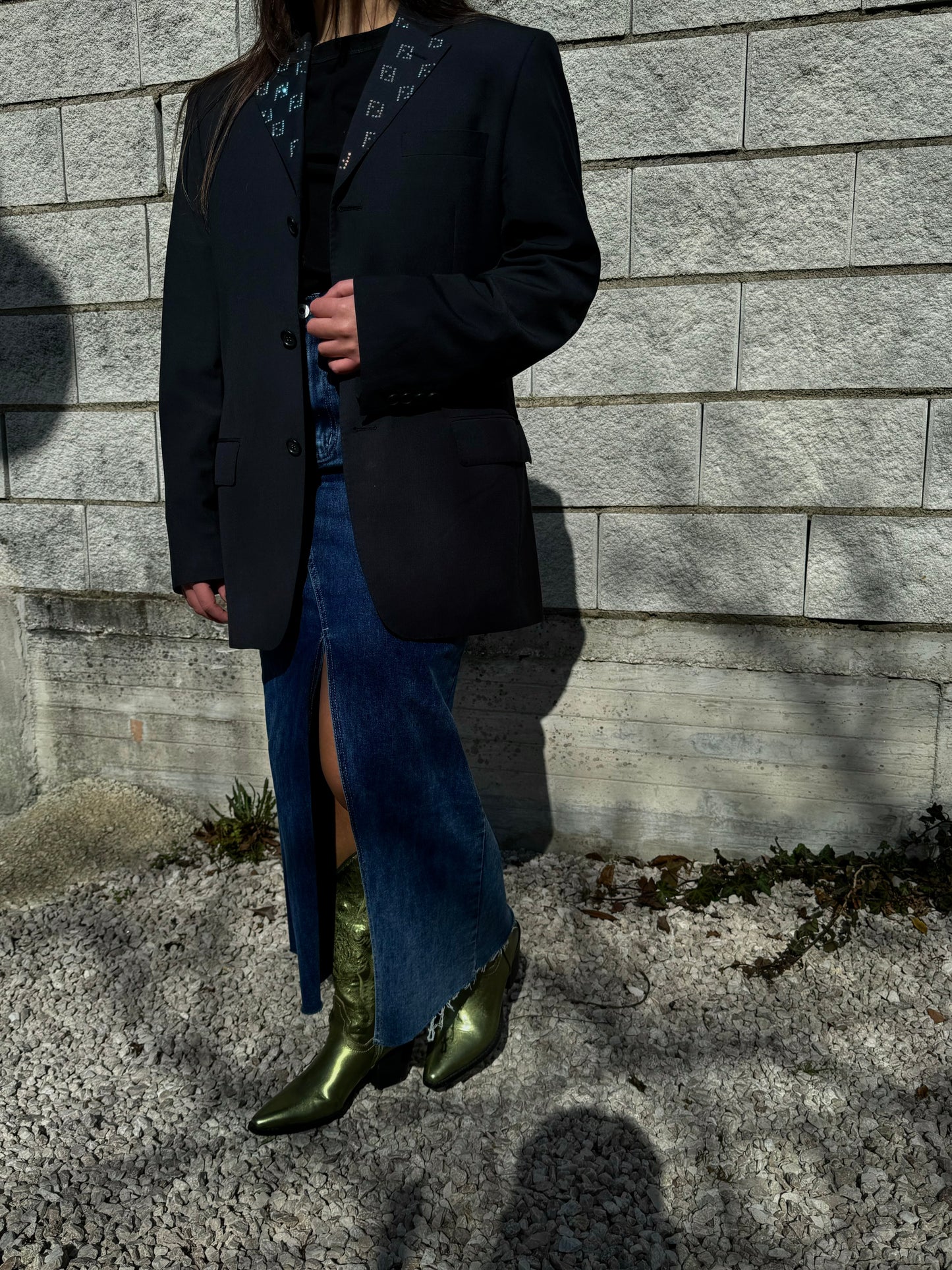 Blazer vintage rielaborato con rever logato “FF”