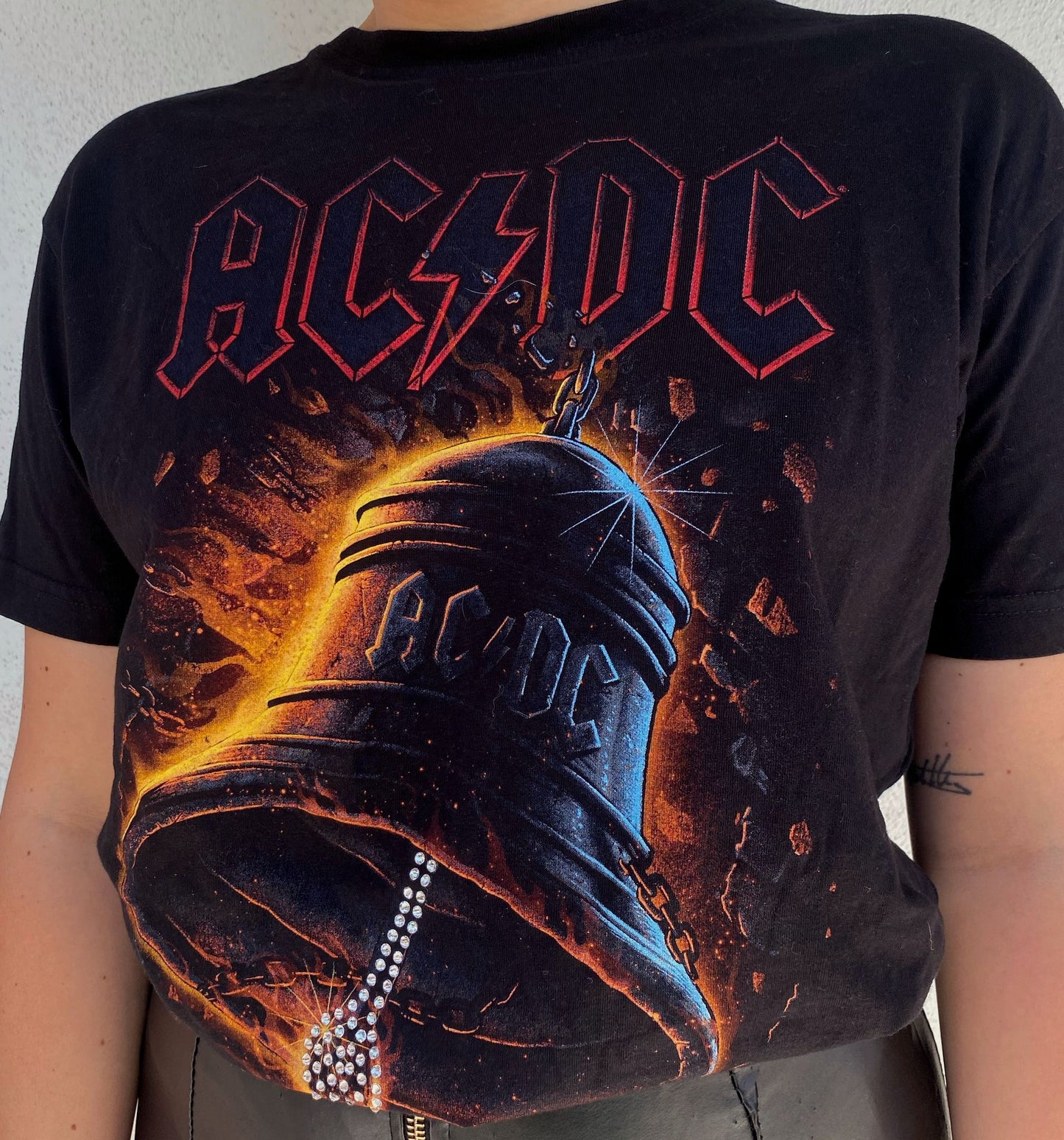 Maglia vintage AC DC rielaborata