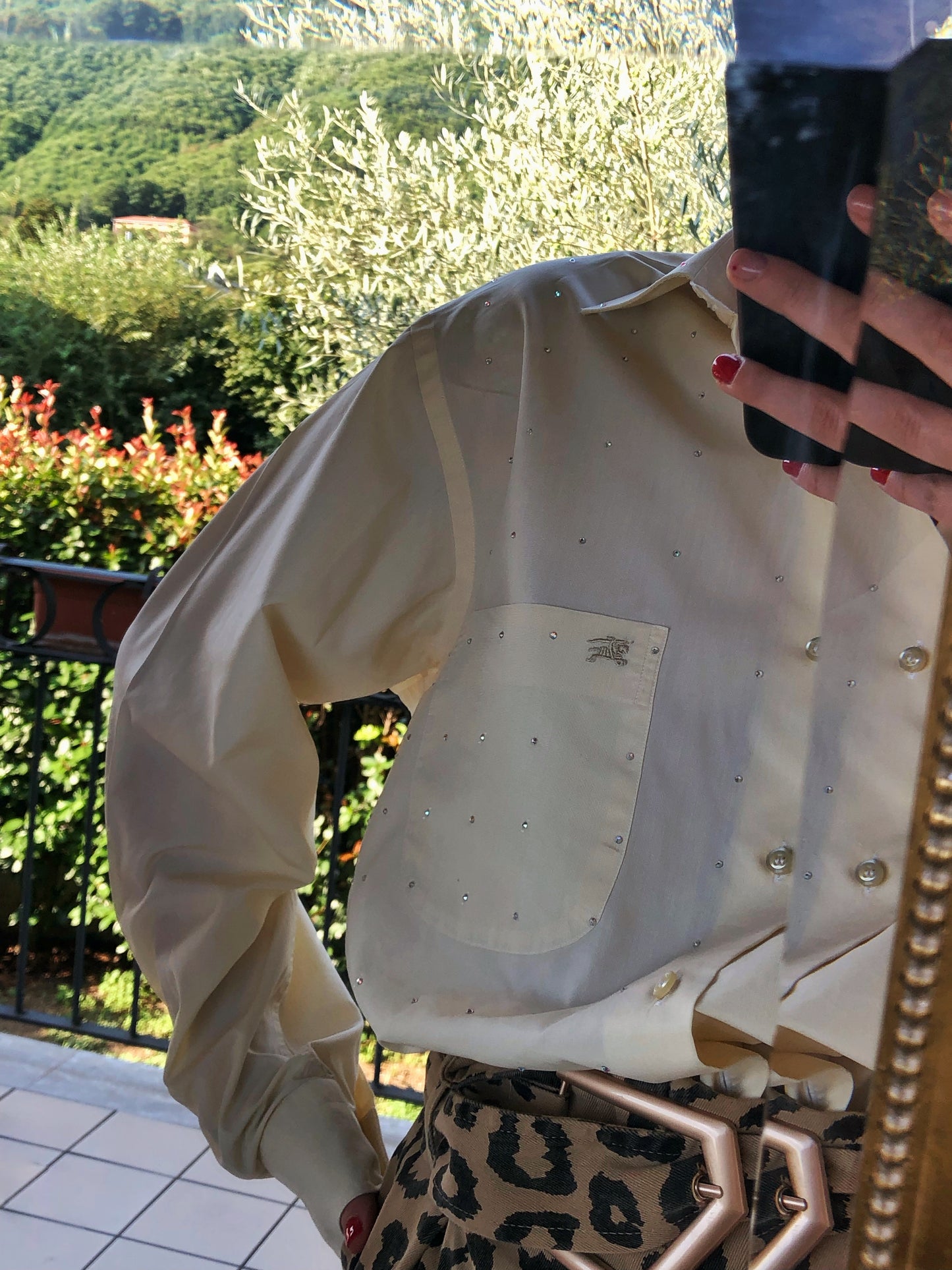 Camicia Burberry rielaborata