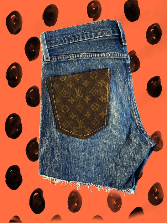 Shorts Levi’s rielaborato LV